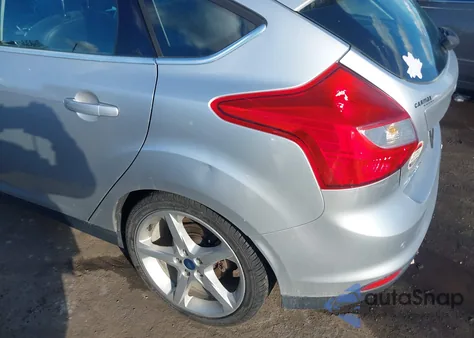2012 Ford Focus Titanium из США, поврежденный, VIN 1FAHP3N2XCL145002
